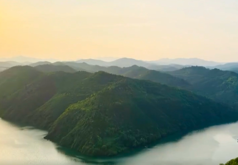 禹门河山水风光
